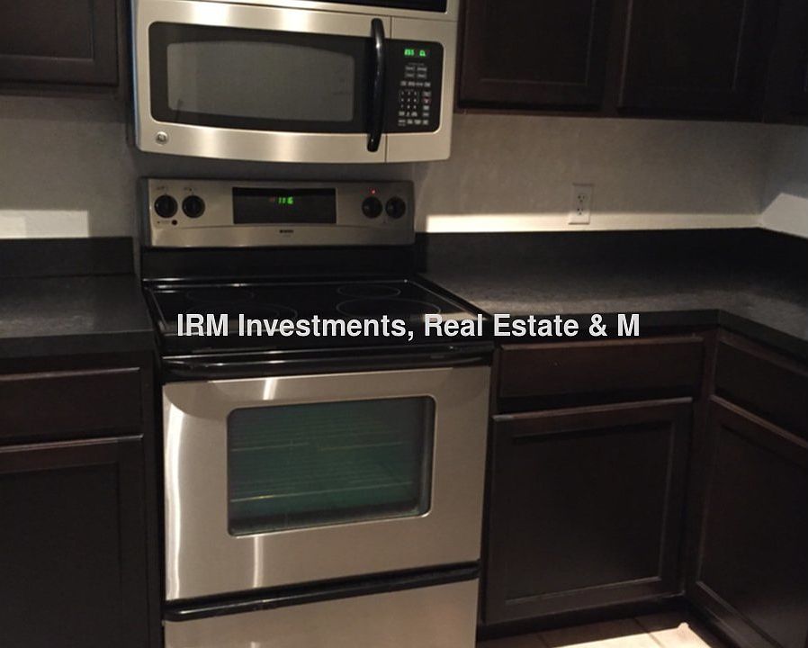 2nd image of 13929 Fairway Island Dr APT 817