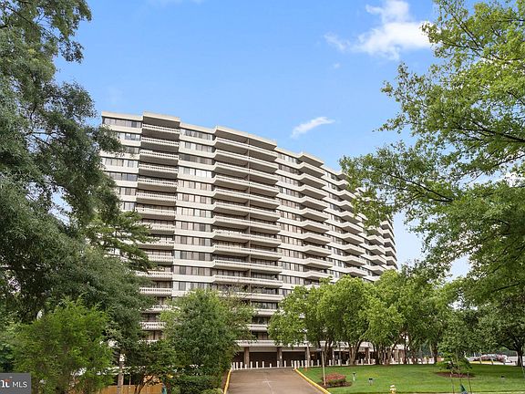 2nd image of 6301 Stevenson Ave APT 1005
