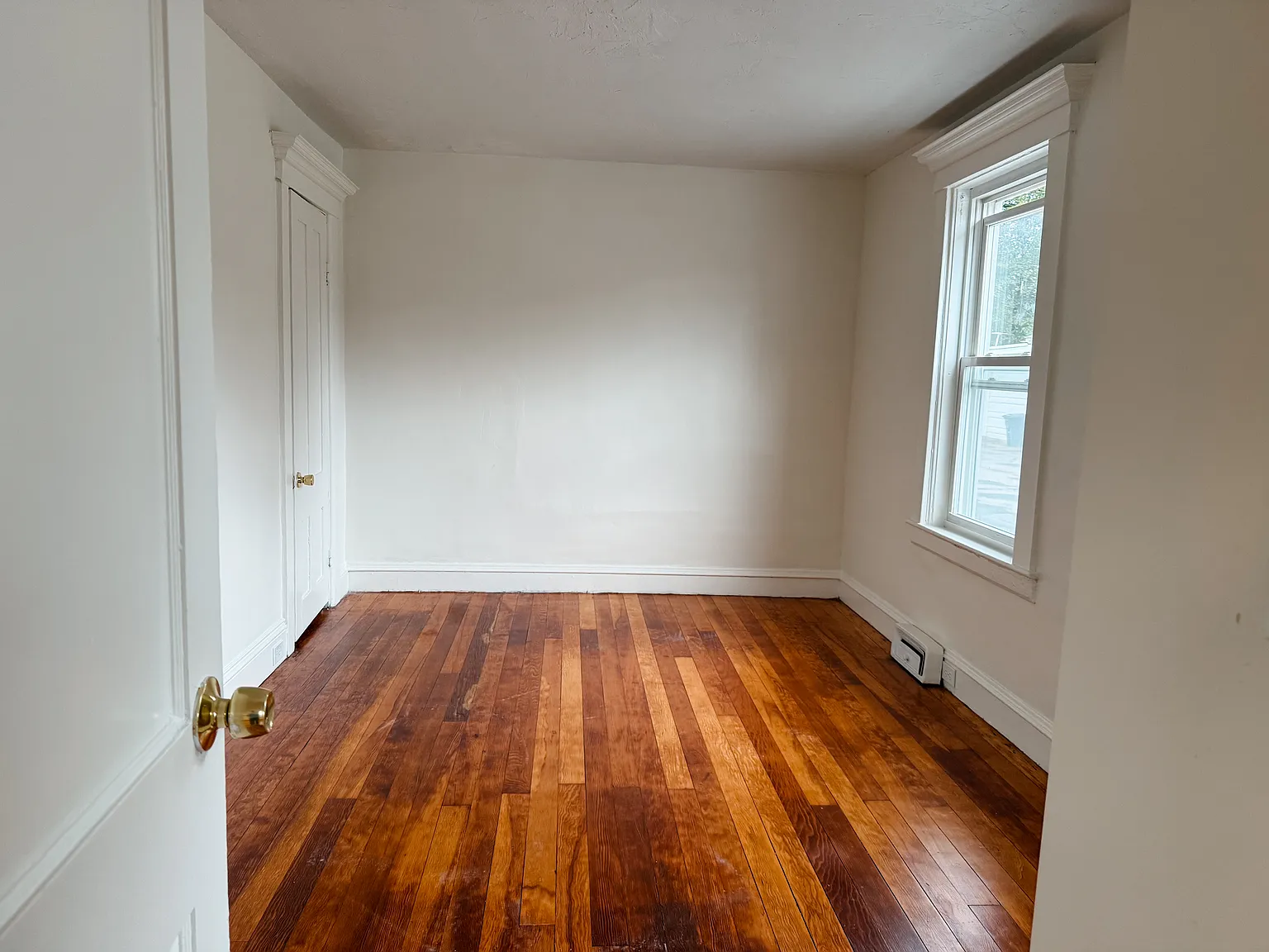 2 bed, $1,650 — Photo 4