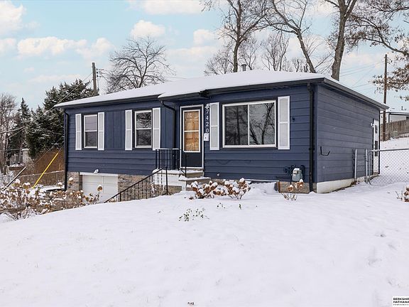 5th image of 7420 S 72nd St