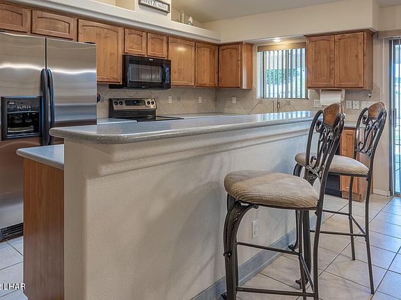 4th image of 3281 Canal Ln