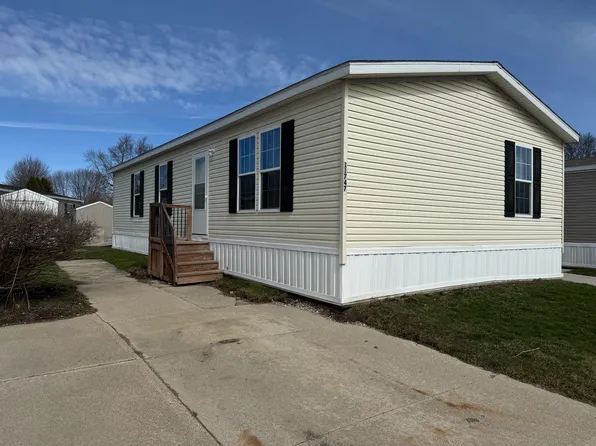 3 Bed 2 Bath Single Section Plan, Springbrook Estates