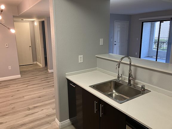 5th image of 950 Seven Hills Dr APT 1113