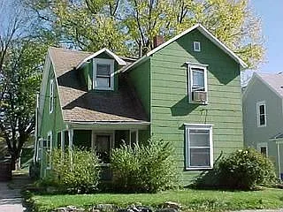 524 Mound St photo 1