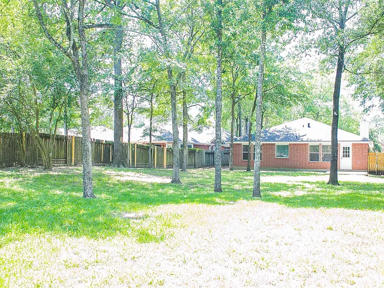 91 Genesee Ridge Dr — Photo 31