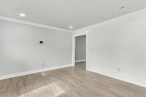 109 Camellia Rd — Photo 10