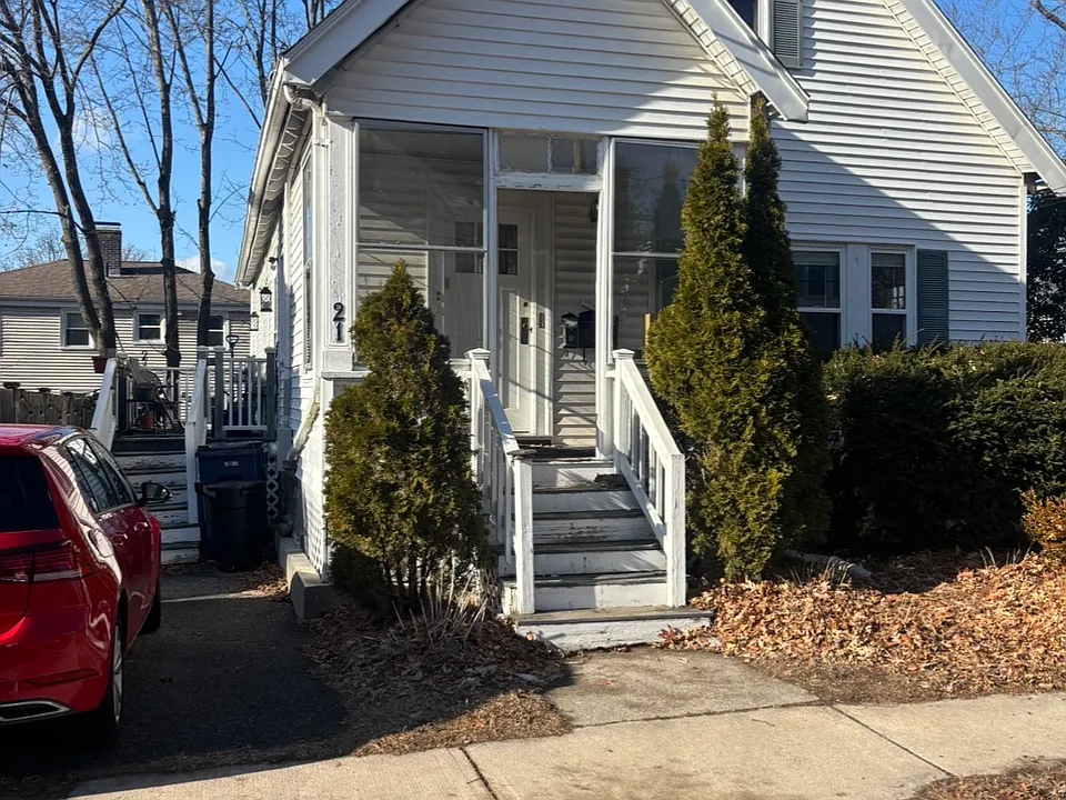 21 Glenellen Rd #2