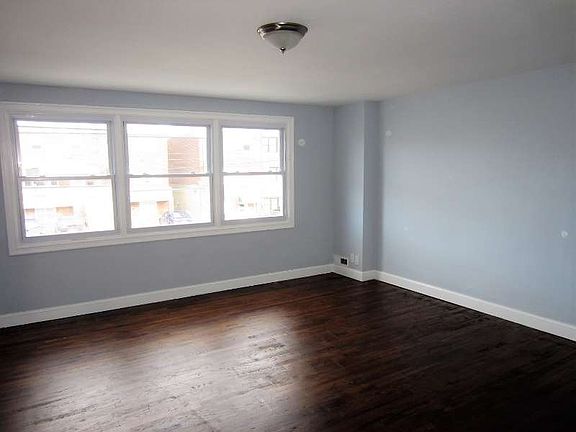 2nd image of 253 Huntington Ave #0