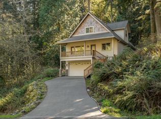 25 Louise View Dr, Bellingham, WA 98229