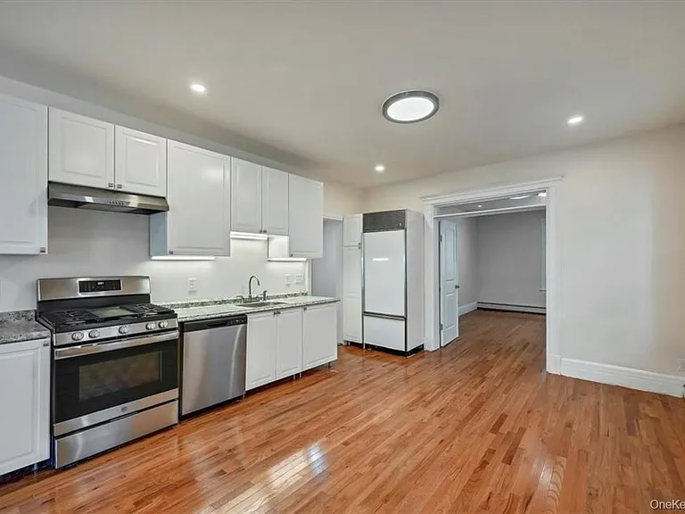 271 Liberty St #1 — Photo 11