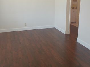 2040 N Cedar Ave, Fresno, CA 93703