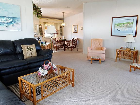 5th image of 2117 Pier Dr