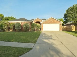 6920 Evening Shade Ln, Arlington, TX 76002
