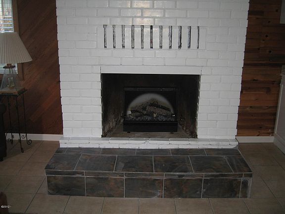 5th image of 143 SE South 40 Ln
