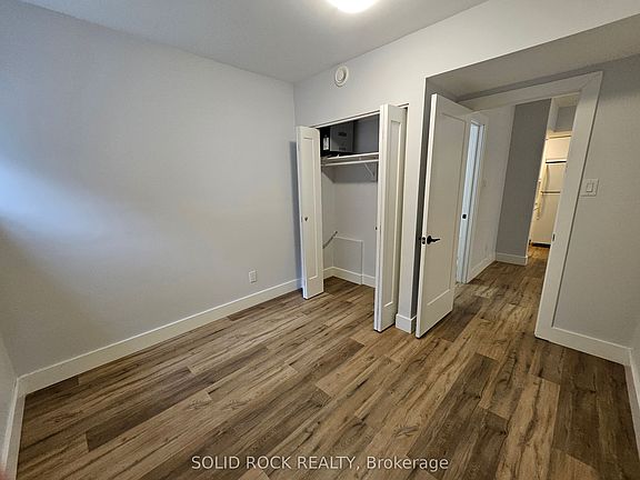 3rd image of 846 AA Alpine Ave