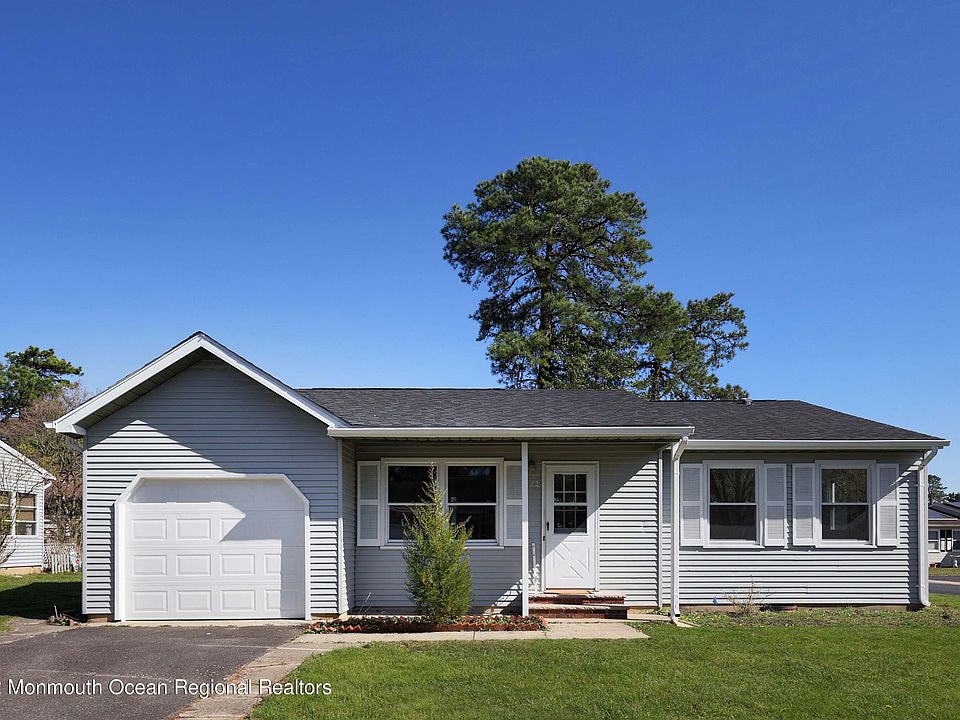 1st image of 82 Falmouth Avenue