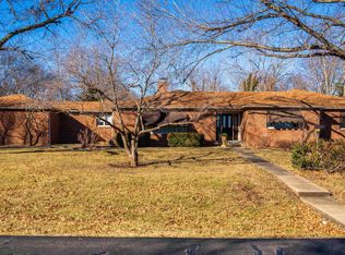 1750 Hedge Apple Dr, Sedalia, MO 65301
