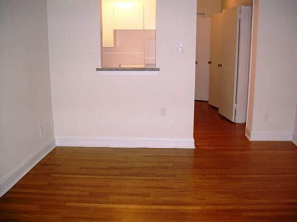 2nd image of 1435 York Ave APT 6B