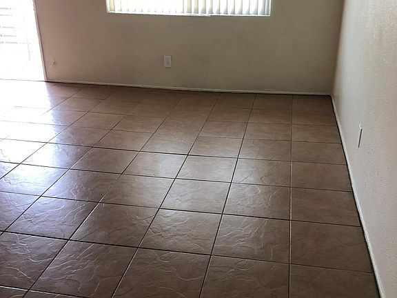 3rd image of 8230 Wilcox Ave APT 4