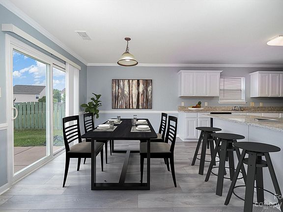 4th image of 5529 Wyalong Dr