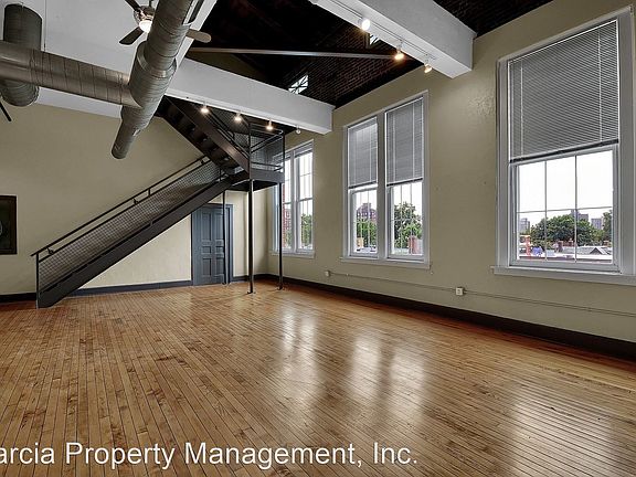 3rd image of 4466 Olive St #7652905