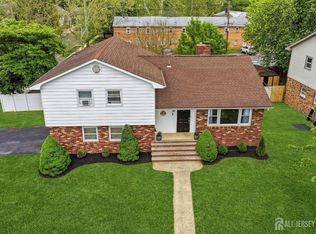 179 Buckelew Ave, Jamesburg, NJ 08831