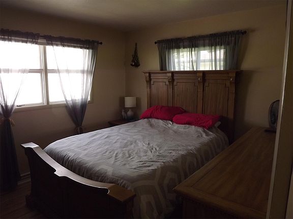 5th image of 309 Carol Dr