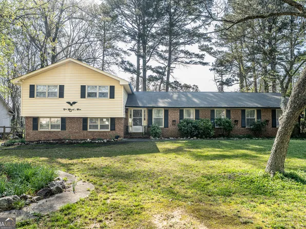 103 Rolling Oaks Dr NW, Rome, GA 30165