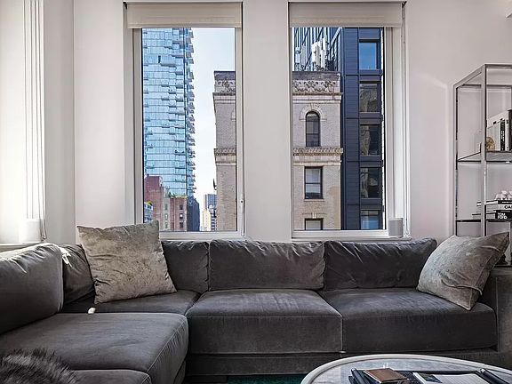 2nd image of 101 Leonard St APT 8B