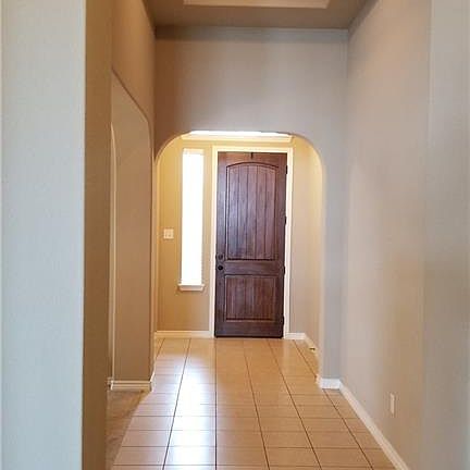 5th image of 3821 Gregory Dr