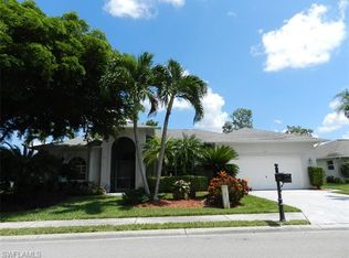 7587 Woodland Bend Cir, Fort Myers, FL 33912