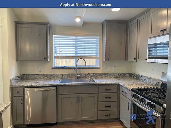 5th image of 510 Nicholas Lee Dr