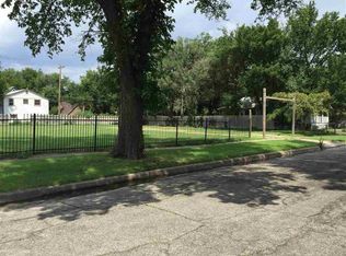 517 N Madison Ave, Wichita, KS 67214