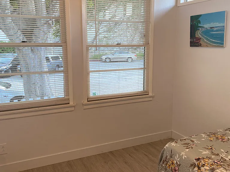 4212 Tuller Ave — Photo 53