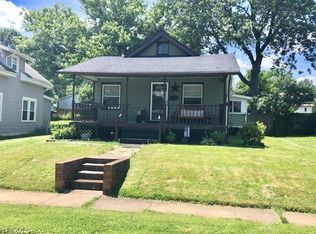 70 Waltz Dr, Barberton, OH