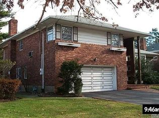 682 Longacre Ave, Woodmere, NY 11598