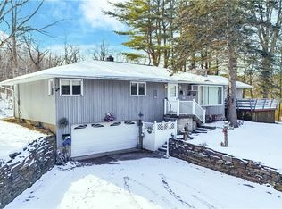 20 Cascade Dr, New Hartford, NY 13413