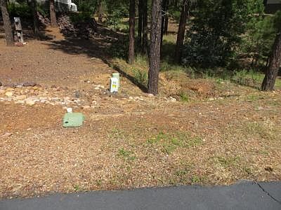 4th image of 1041 S Cherokee Dr
