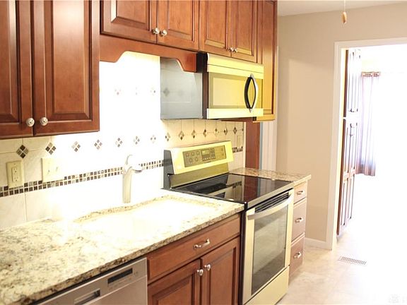 2nd image of 3057 Fontano Dr