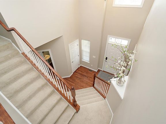 3rd image of 1090 Sophia Dr