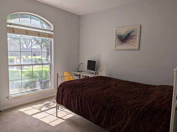 4th image of 408 Pedmore Dr