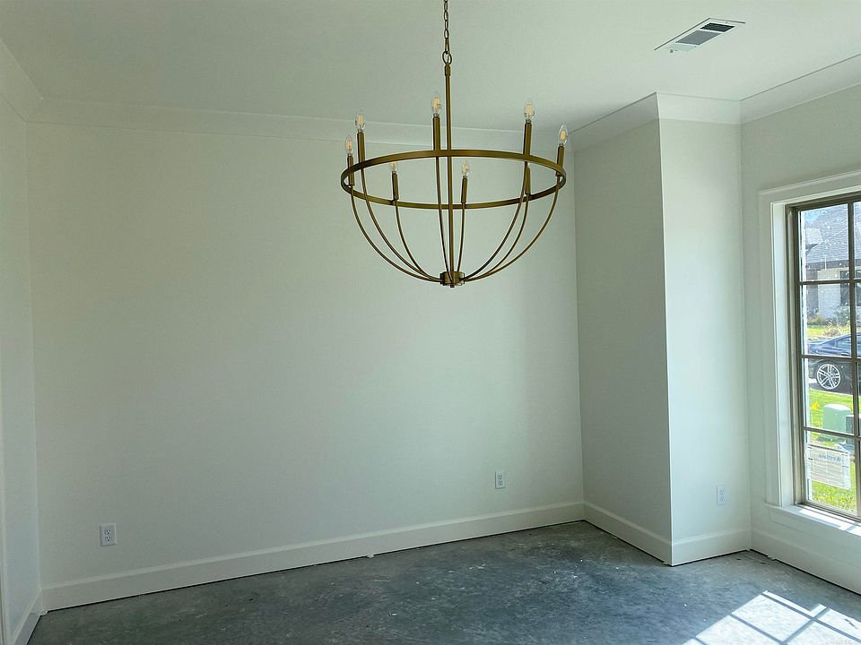 2nd image of 325 Fletcher Loop