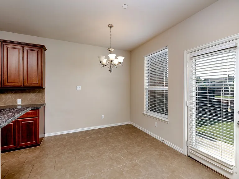4602 Ladyfern Way — Photo 10