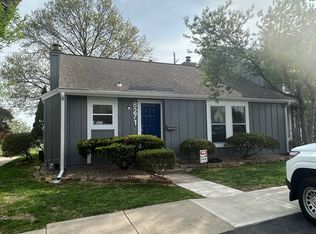 8271 Monrovia St, Lenexa, KS 66215