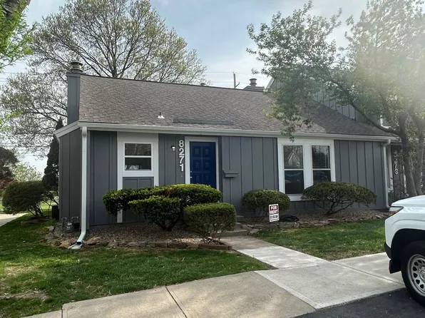 8271 Monrovia St, Lenexa, KS 66215