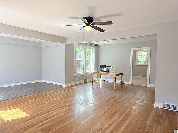 3rd image of 309 N 6th St