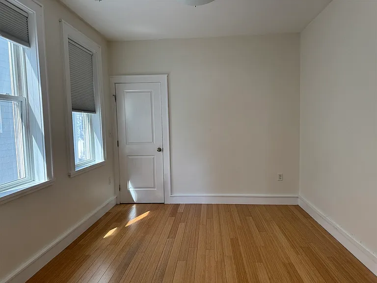782 Dorchester Ave #4 — Photo 16