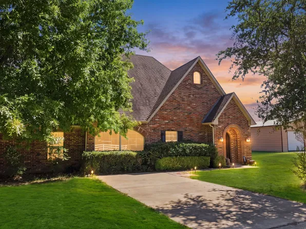 2474 McConnell Rd, Gunter, TX 75058