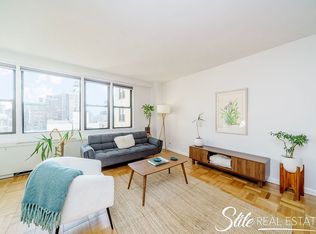 201 E 21st St APT 9L, New York, NY