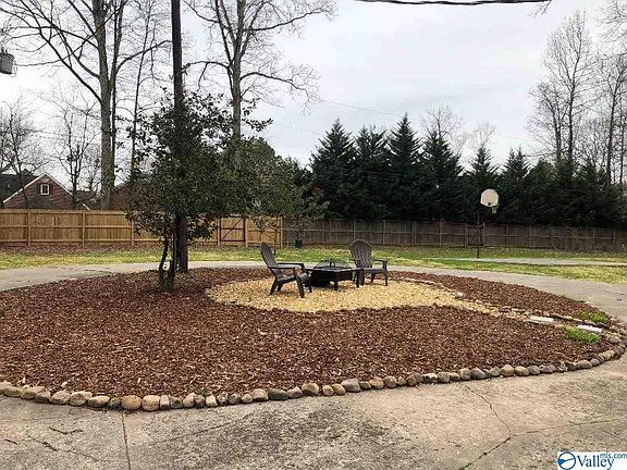 5th image of 713 Norton Dr
